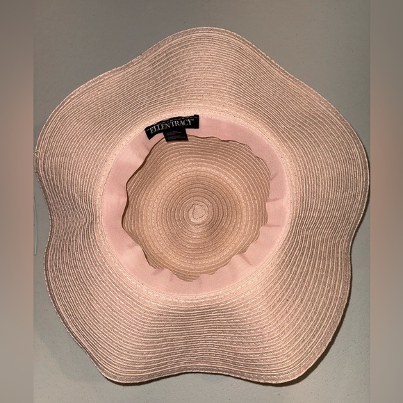 Stylin' Straw Floppy Hat - Picture 2 of 4